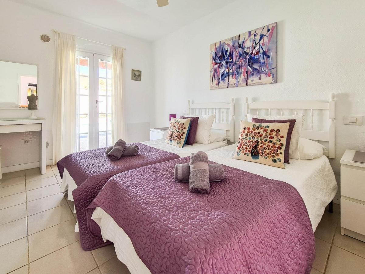 Stunning Sea View Villa With 6 Bedrooms & Heated Pool - Villa Renaissance Playa Blanca  Exterior photo
